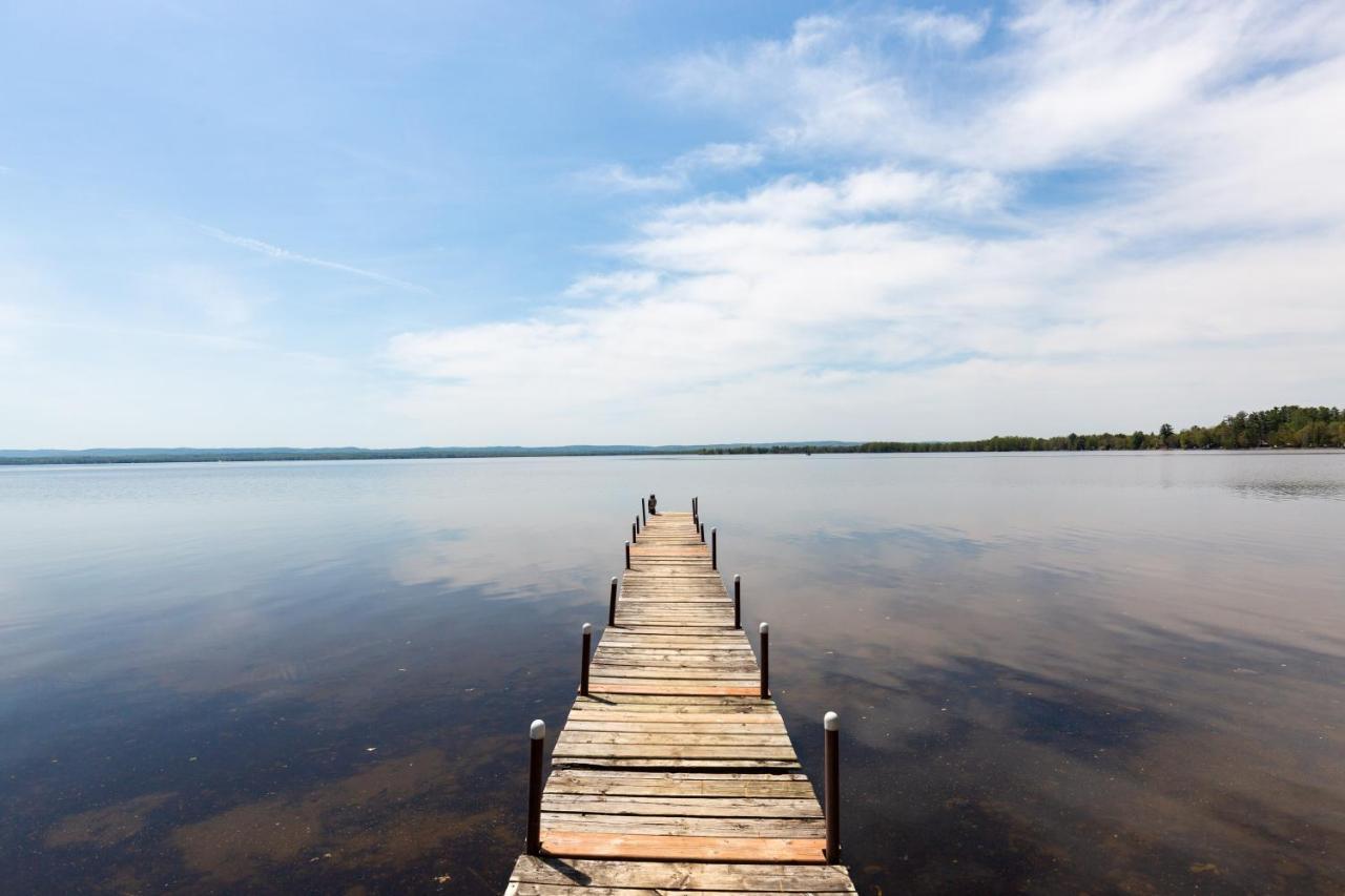 Greystone On Golden Lake Deacon Exterior photo